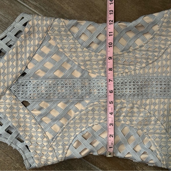 Missguided Carli Bybel X light blue and nude Bodycon Dress - Picture 10 of 10